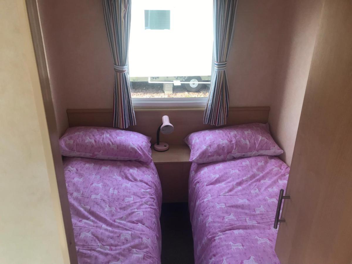 Caravan 50. Nairn Lochloy Holiday Park מראה חיצוני תמונה